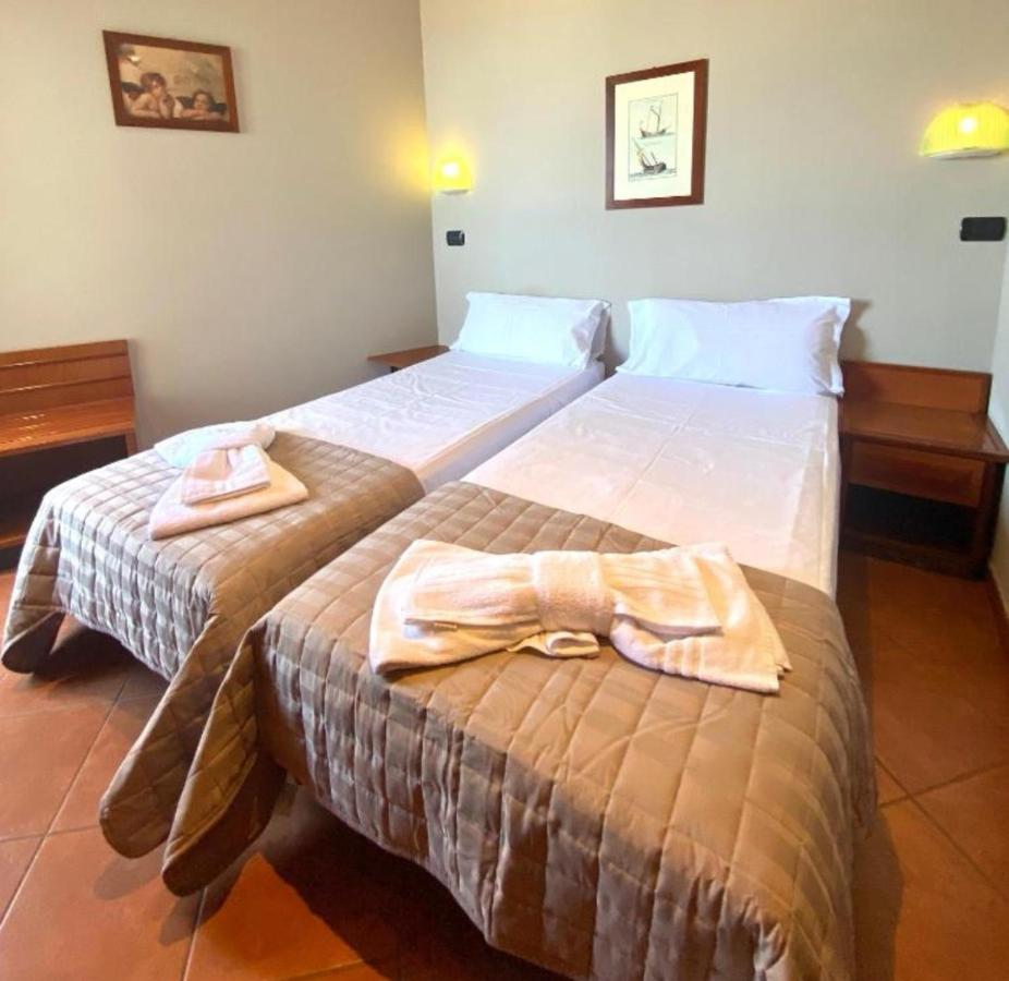 Hotel Audi Frontemare Rimini Eksteriør bilde