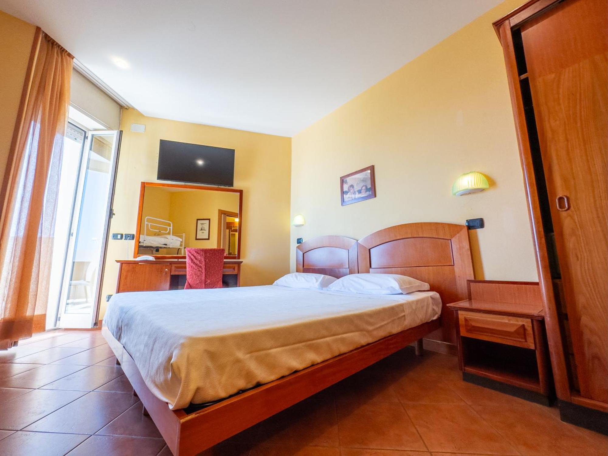 Hotel Audi Frontemare Rimini Eksteriør bilde